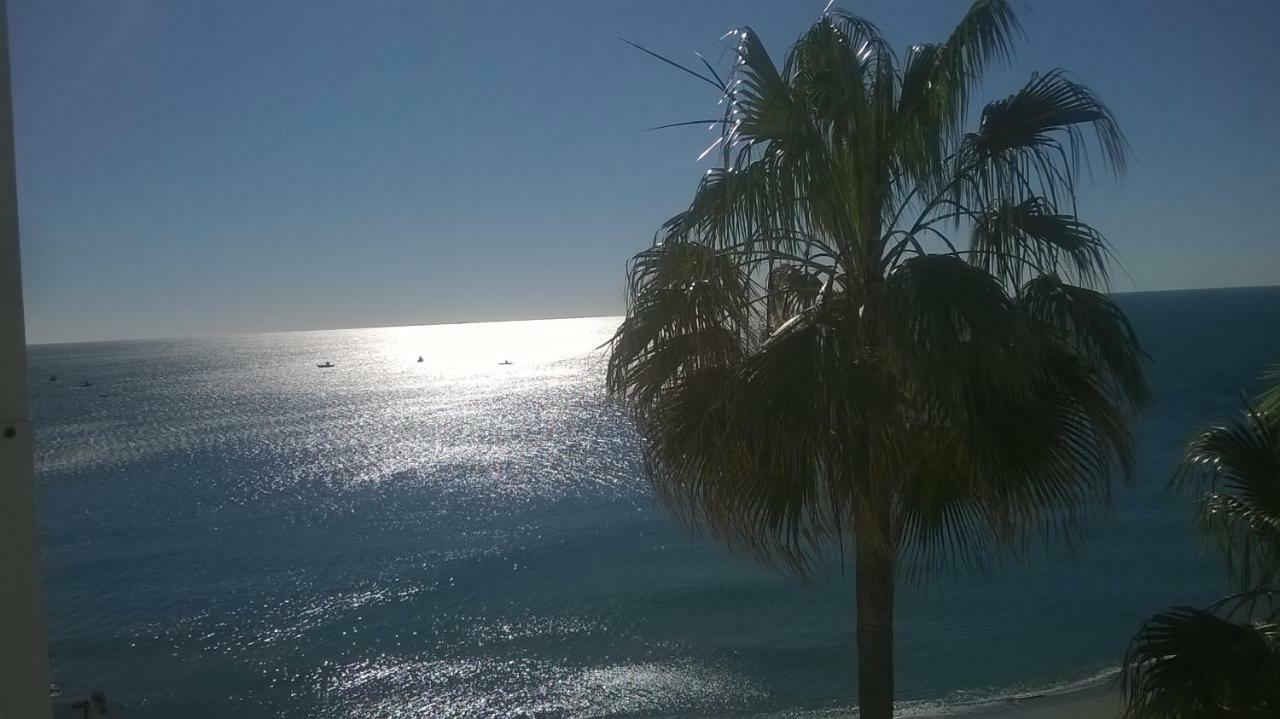 Sea Front Studio With Spacious Balcony Santa Clara Torremolinos Exterior foto